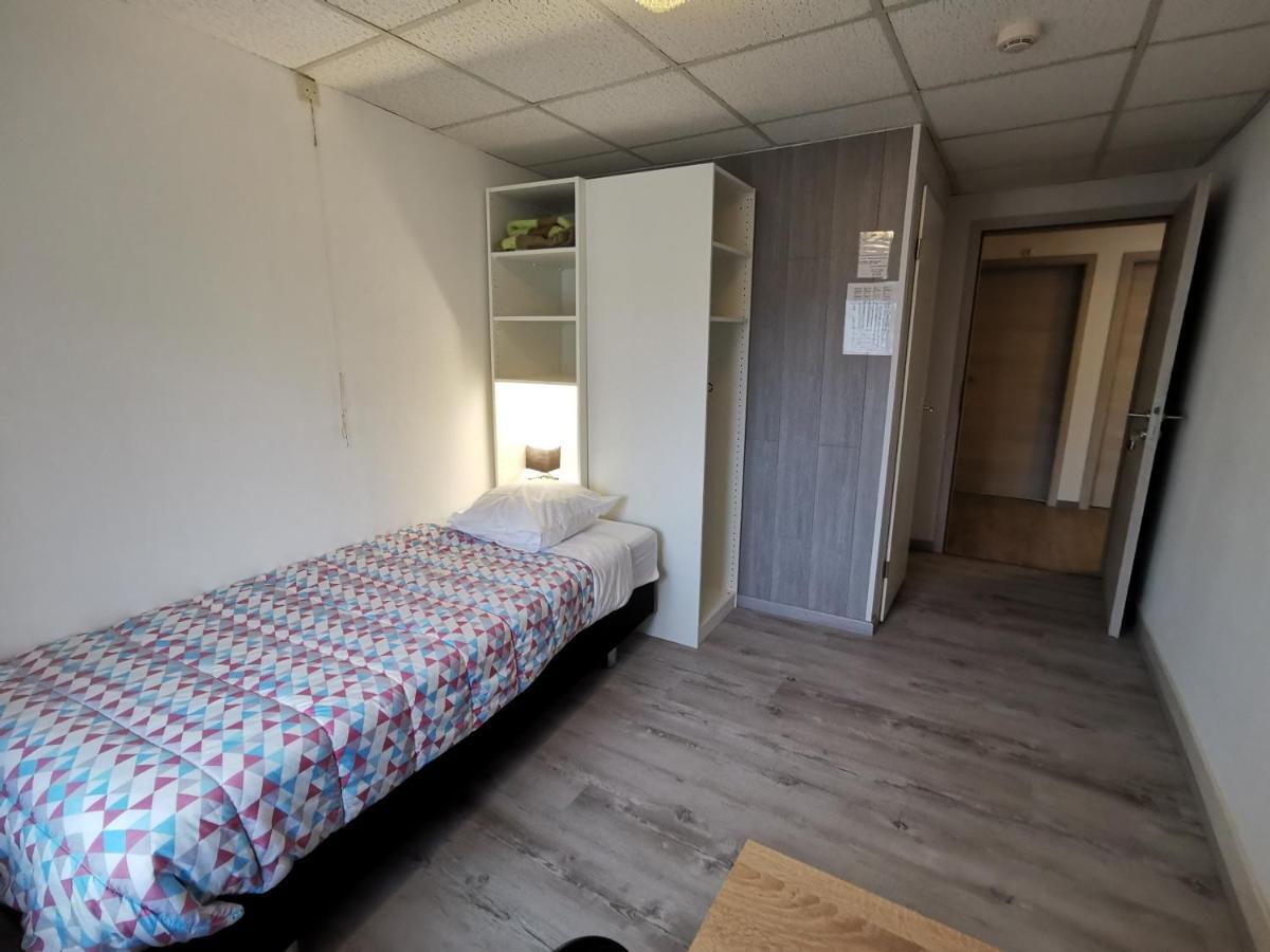 Chez Phil Hotel Robertville Bagian luar foto