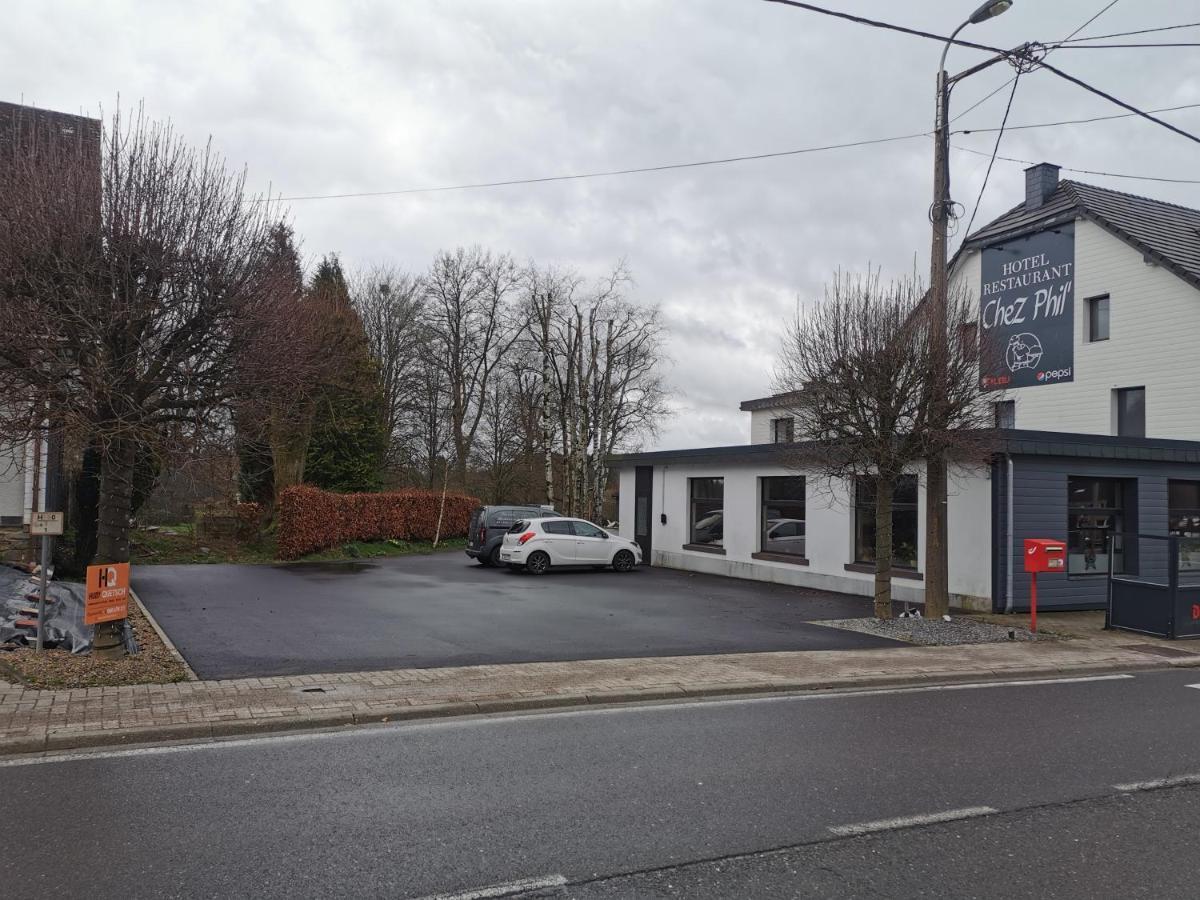 Chez Phil Hotel Robertville Bagian luar foto