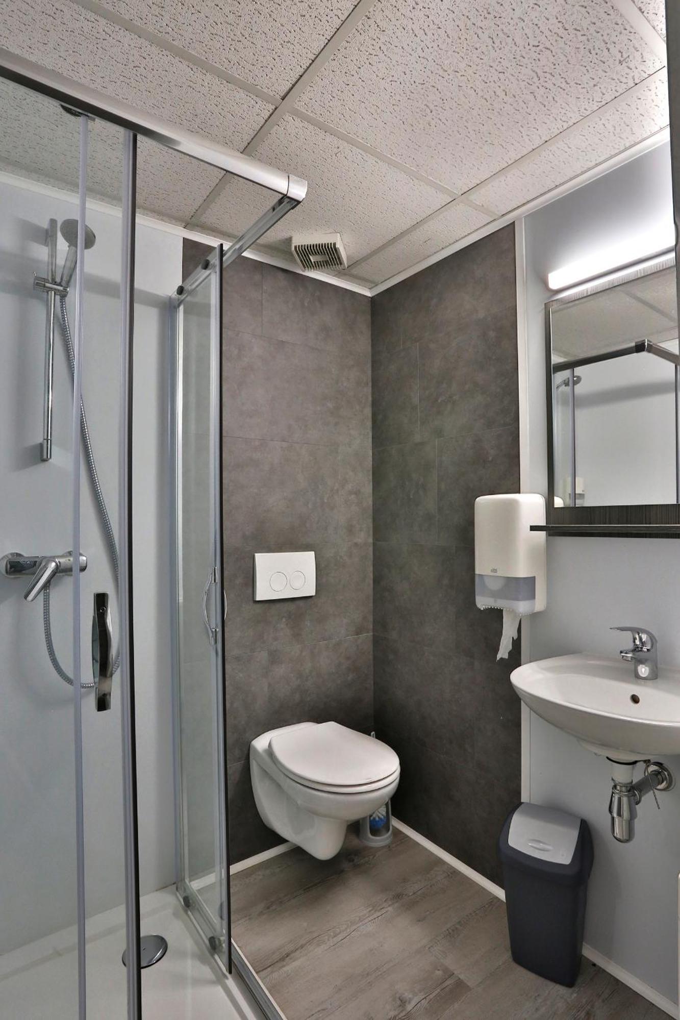 Chez Phil Hotel Robertville Bagian luar foto