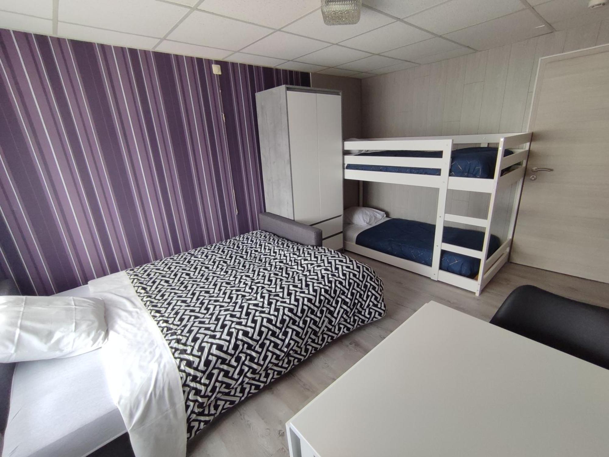 Chez Phil Hotel Robertville Ruang foto