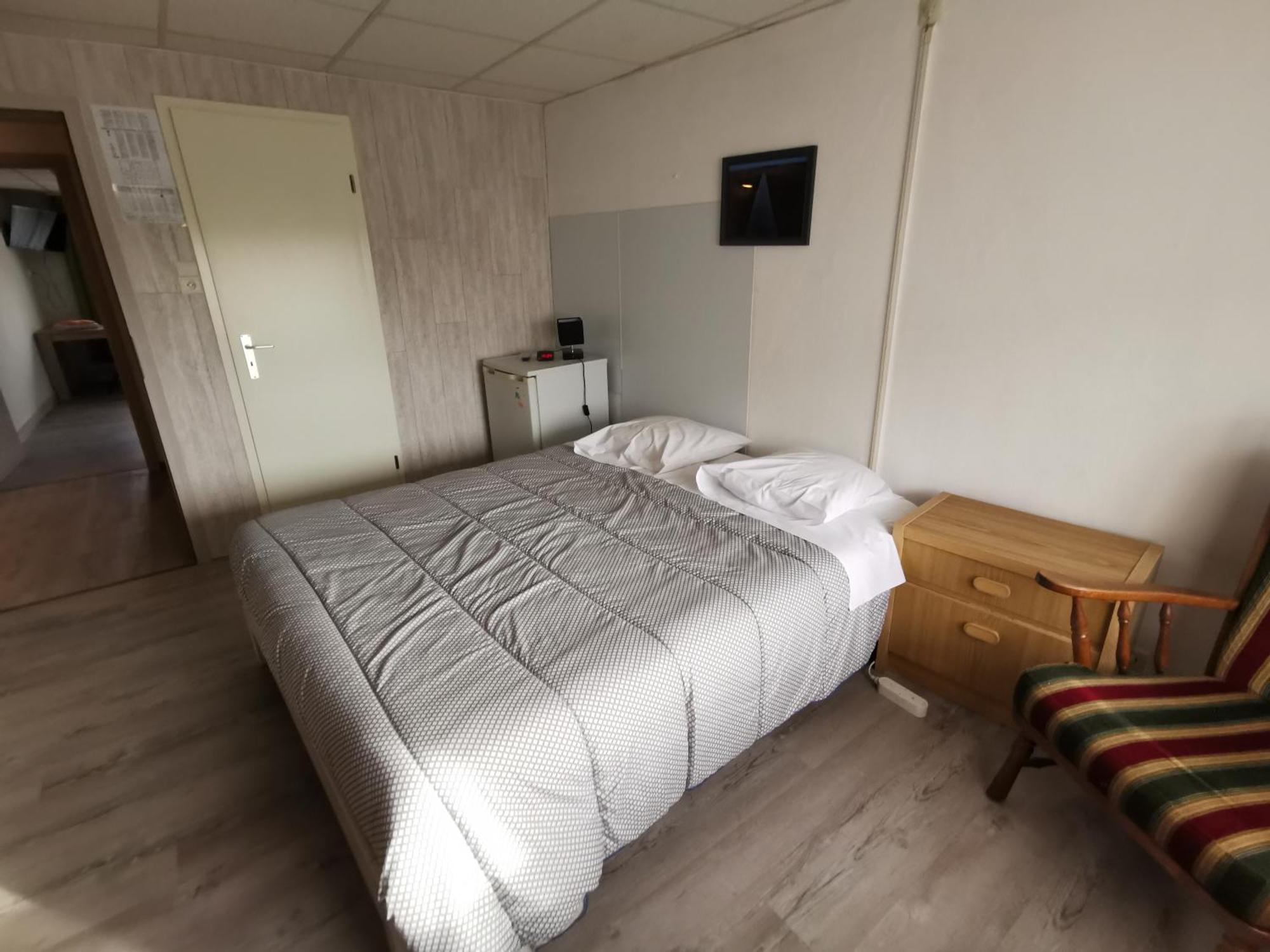 Chez Phil Hotel Robertville Ruang foto
